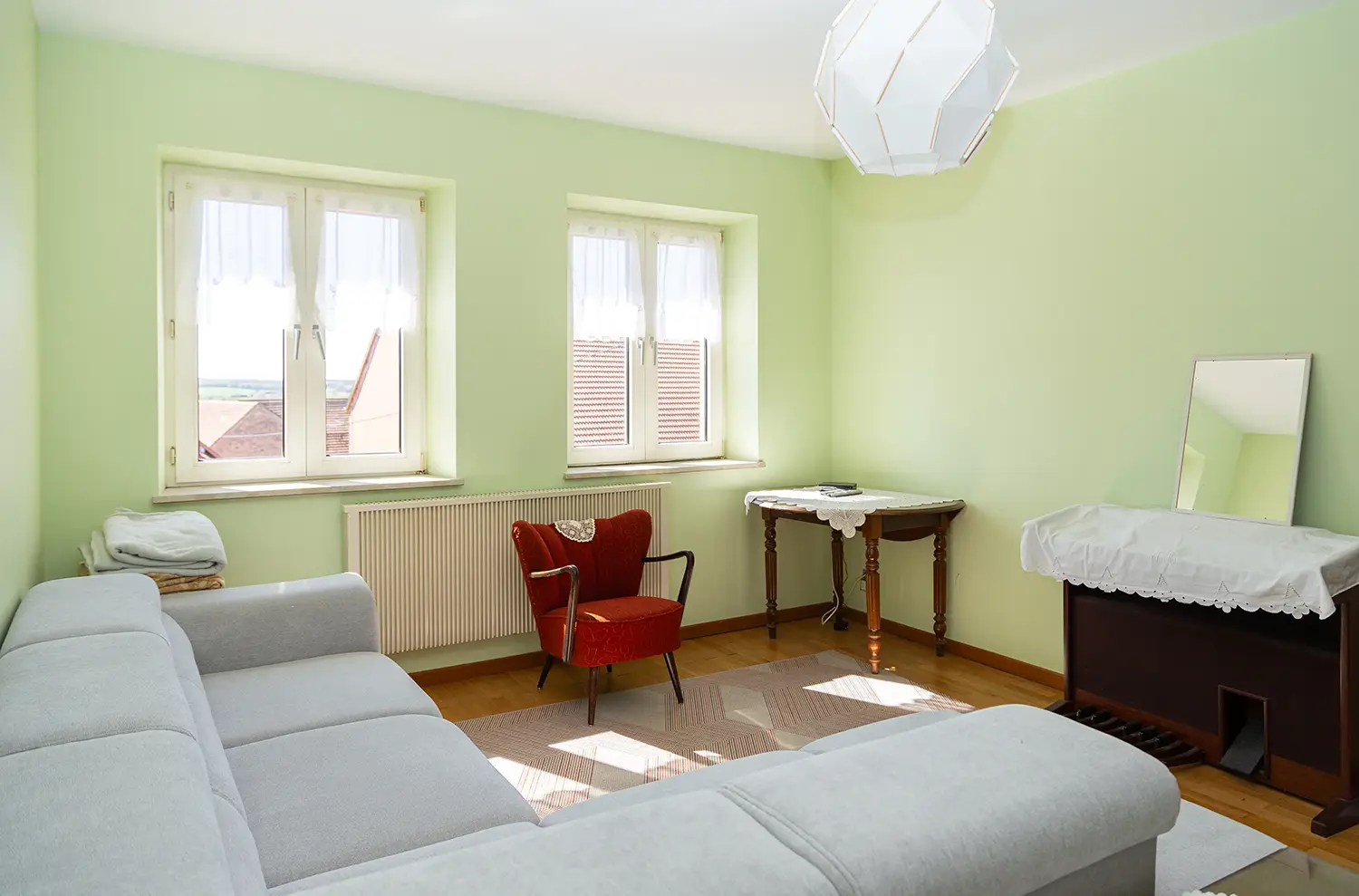 Maison bi-famille Bust viager salon 2