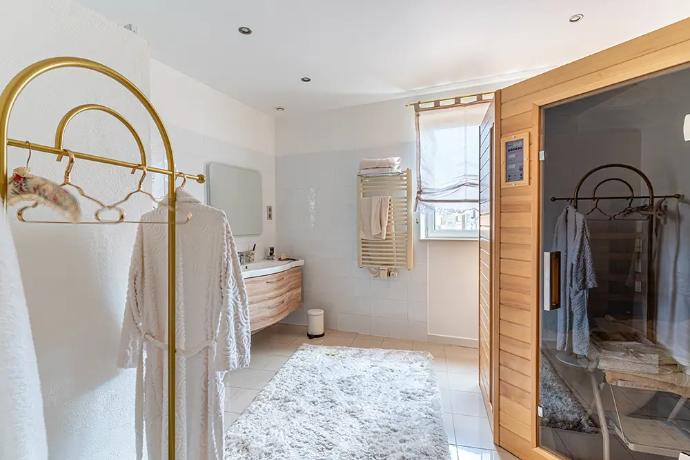 Nue-propriété maison de standing Obernai sdb etage