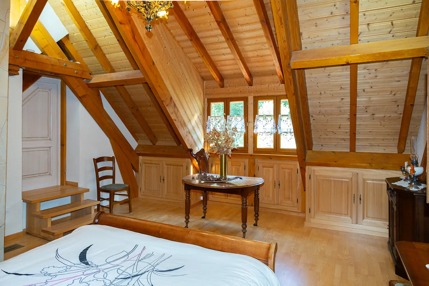 Maison viager occupé sans rente Rombach-le-Franc - 0 rente, décote 49 % Maison en viager occupé sans rente à Rombach le Franc-chambre parentale