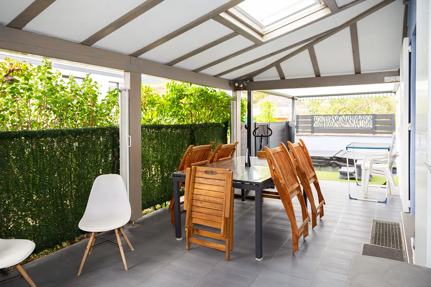 Maison familiale en viager occupé à Wintzenheim, aux portes de Colmar (68) Viager occupé Wintzenheim terrasse